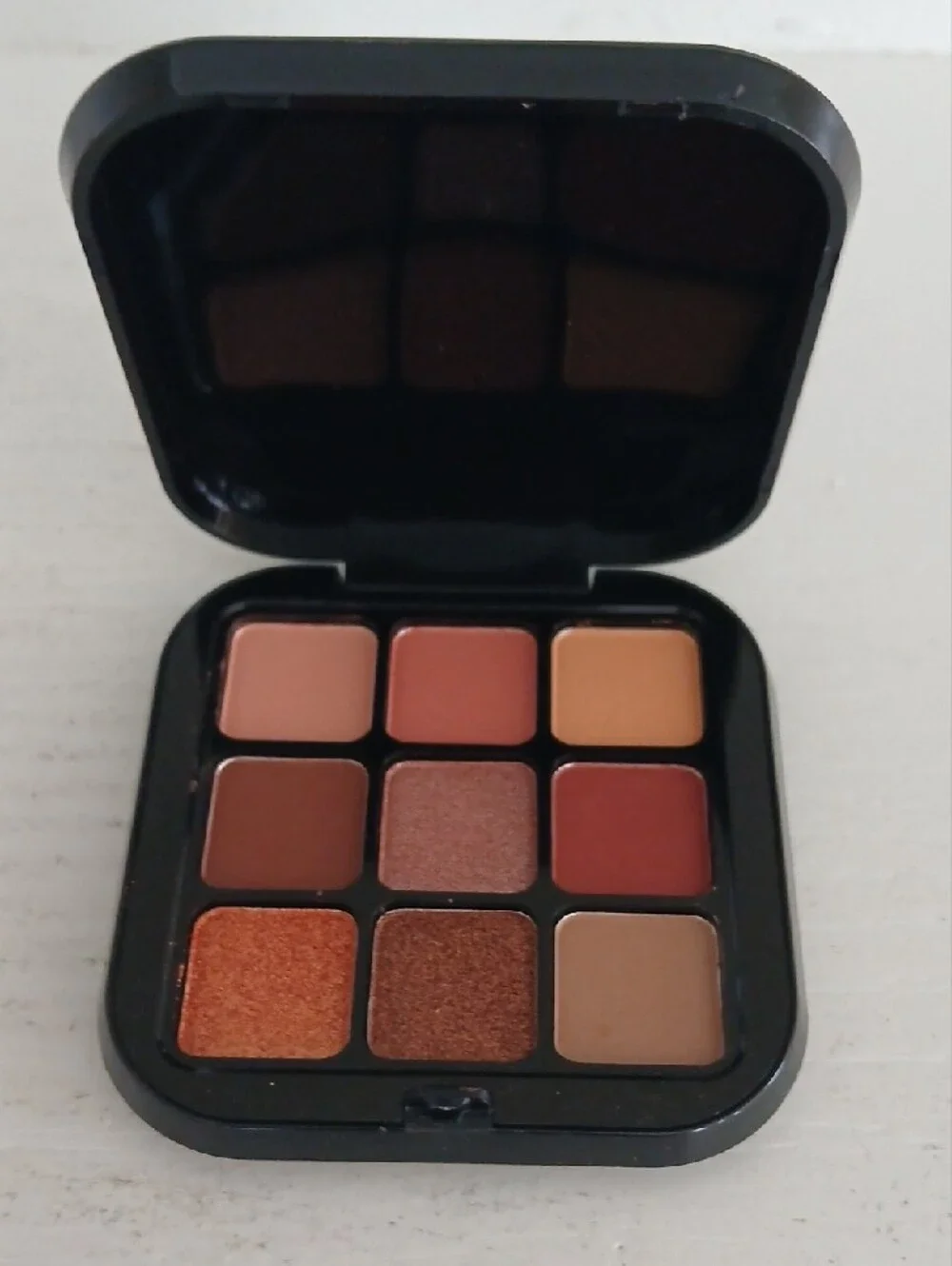 Ellen Tracy Eyeshadow Palette Choose 1